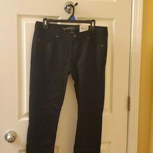 Black Arizona skinny jeans